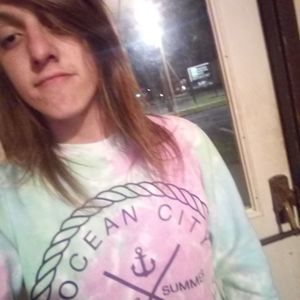 Meet your Posher, Cameron